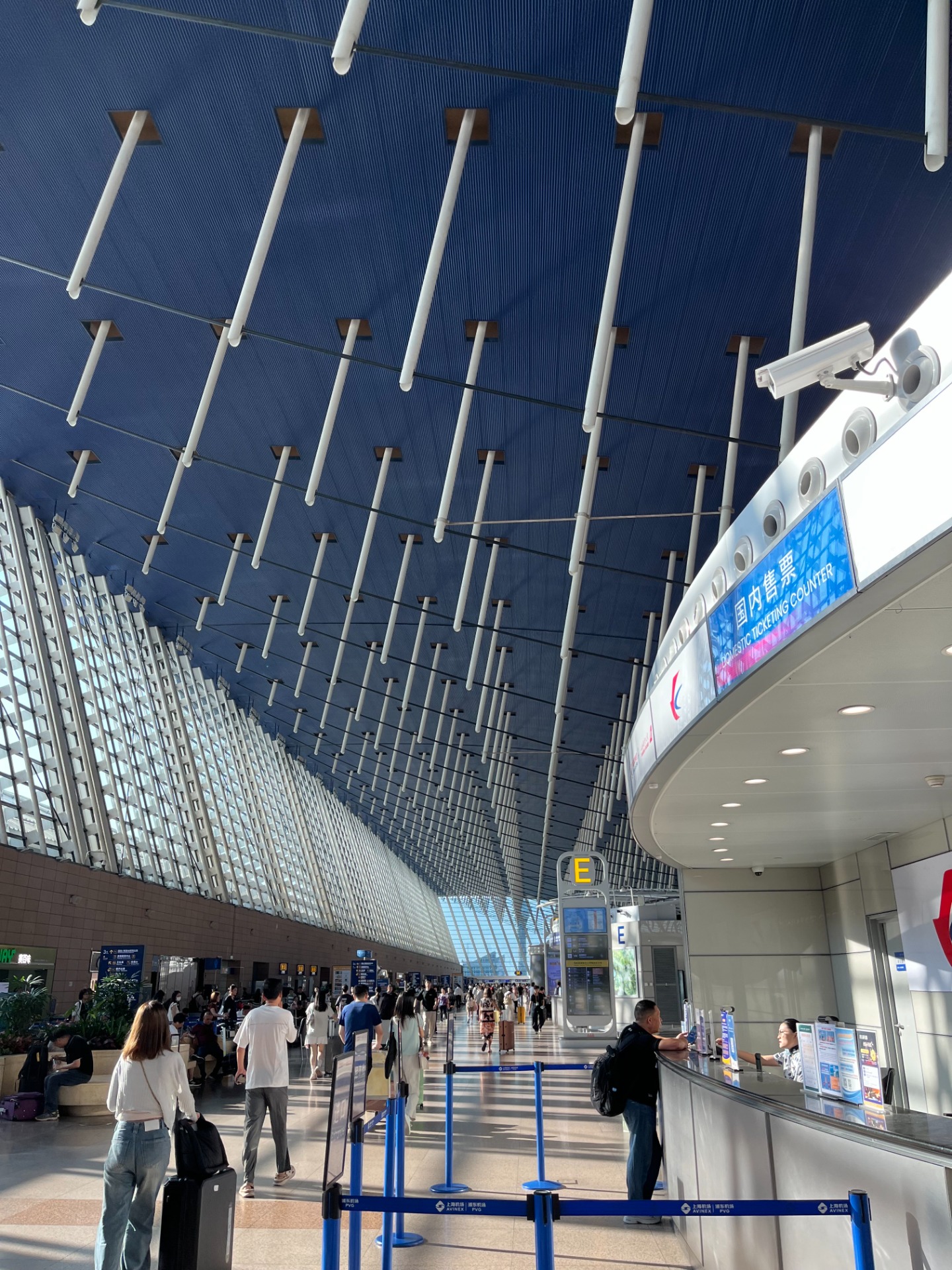 Terminal 1 van het Shanghai Pudong vliegveld!