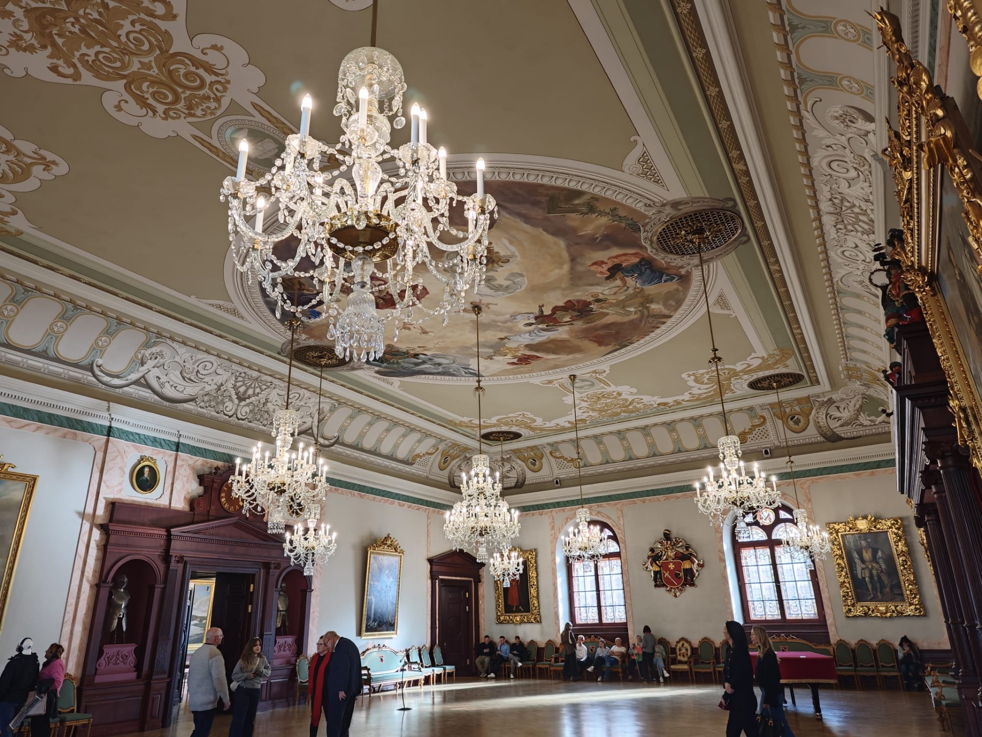 De Balkamer in het Zwarthoofdenhuis!