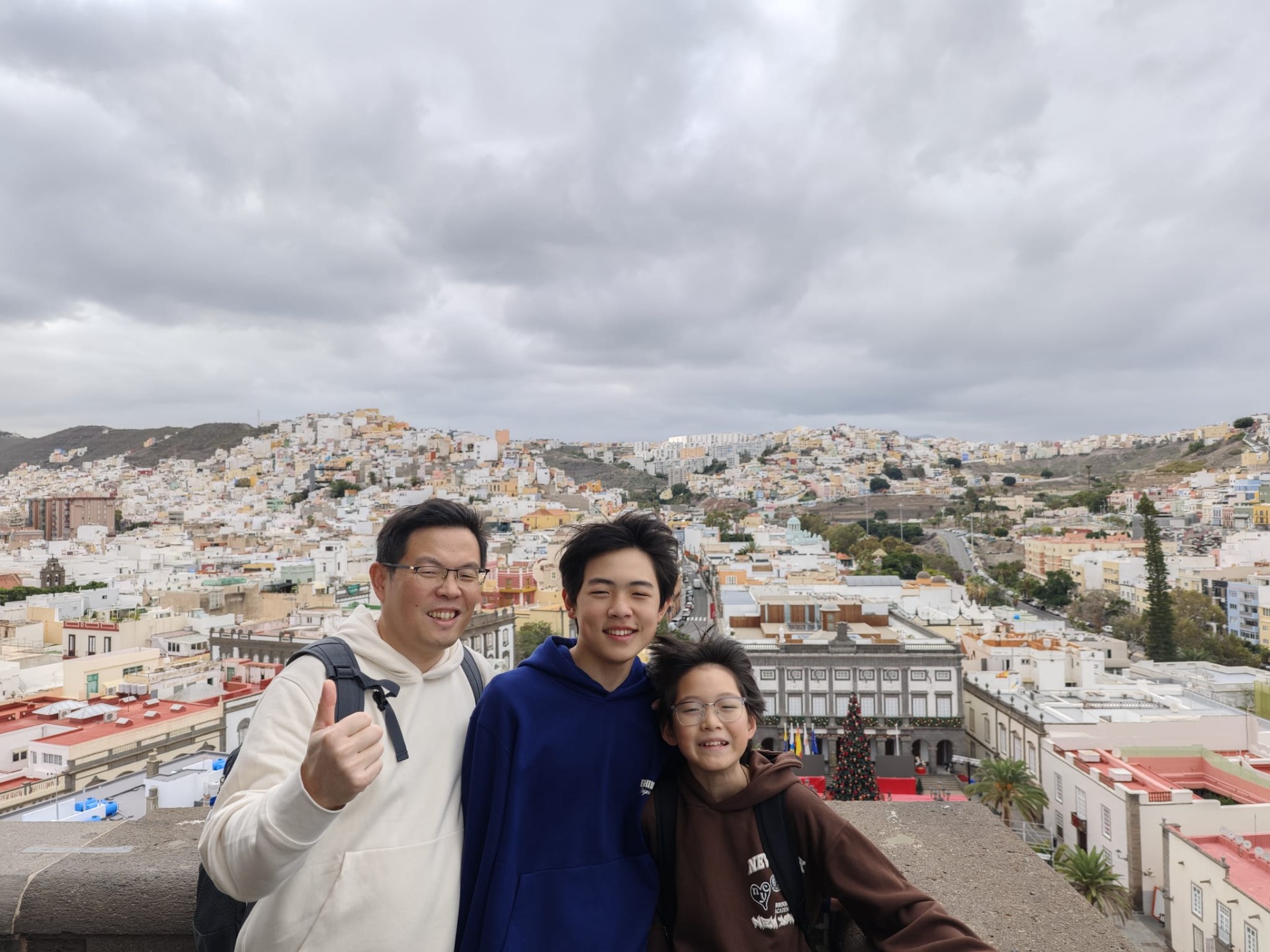 Op selfie met het uitzicht vanaf de toren!