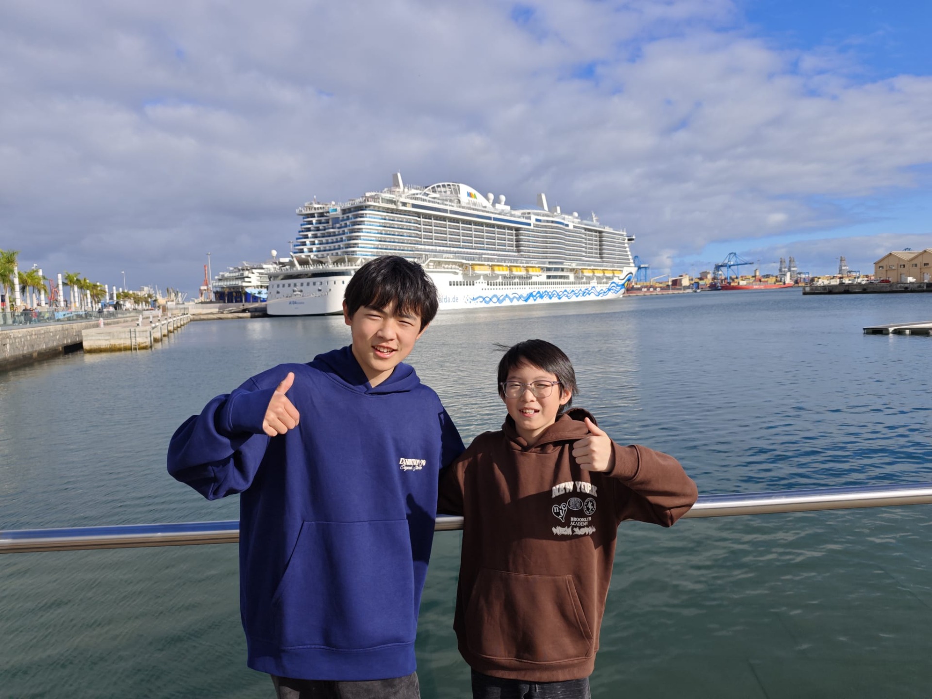 Op selfie met de AIDAcosma!