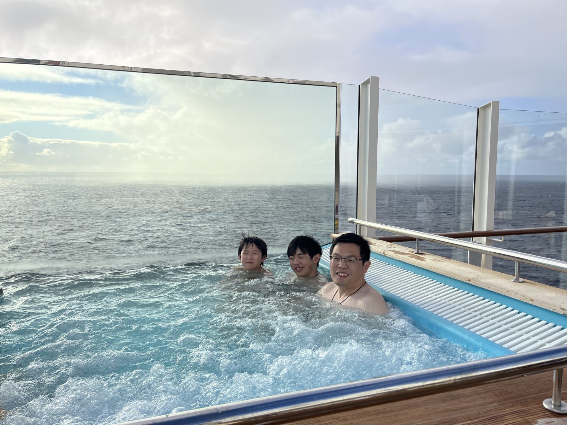 Samen in de jacuzzi!