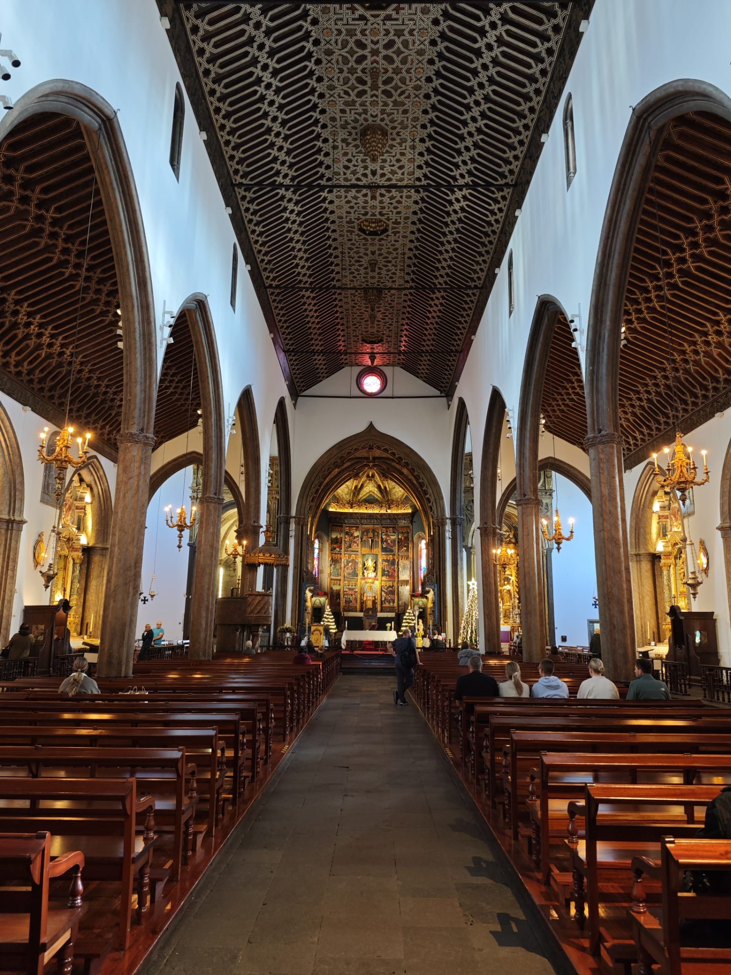 Het interieur van de kathedraal van Funchal!