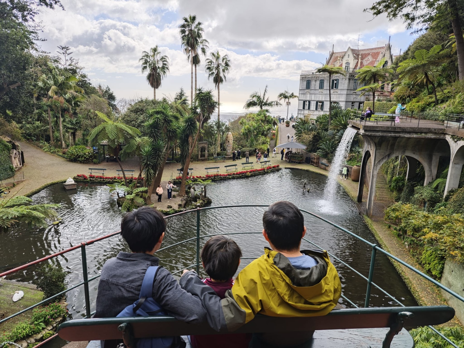 Uitkijken over het geweldige uitzicht!