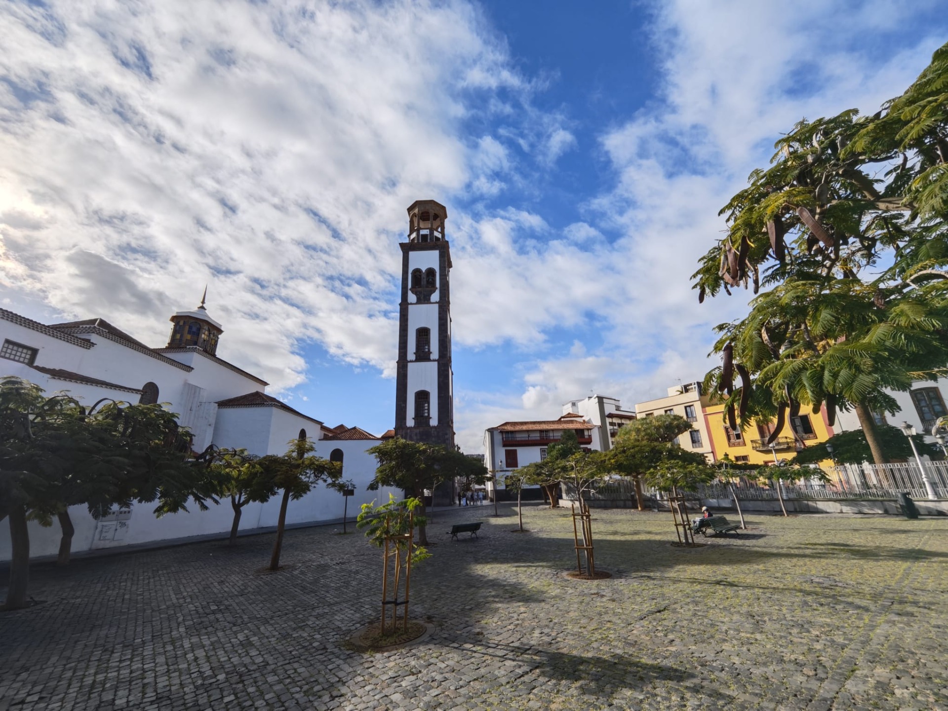 De moederkerk van Onze-Lieve-Vrouw van de Onbevlekte Ontvangenis, aan het Kerkplein