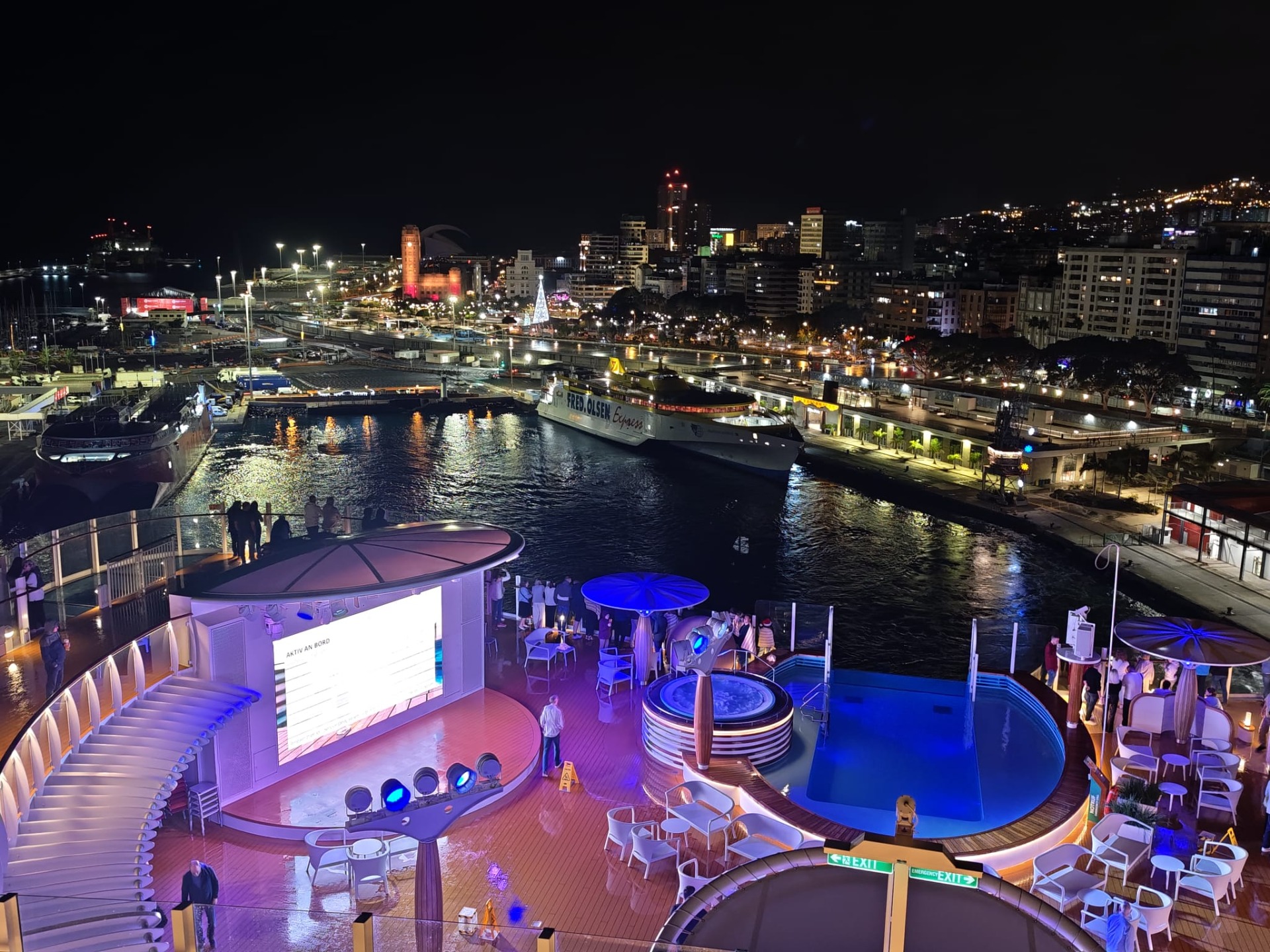 Het vertrek uit Tenerife