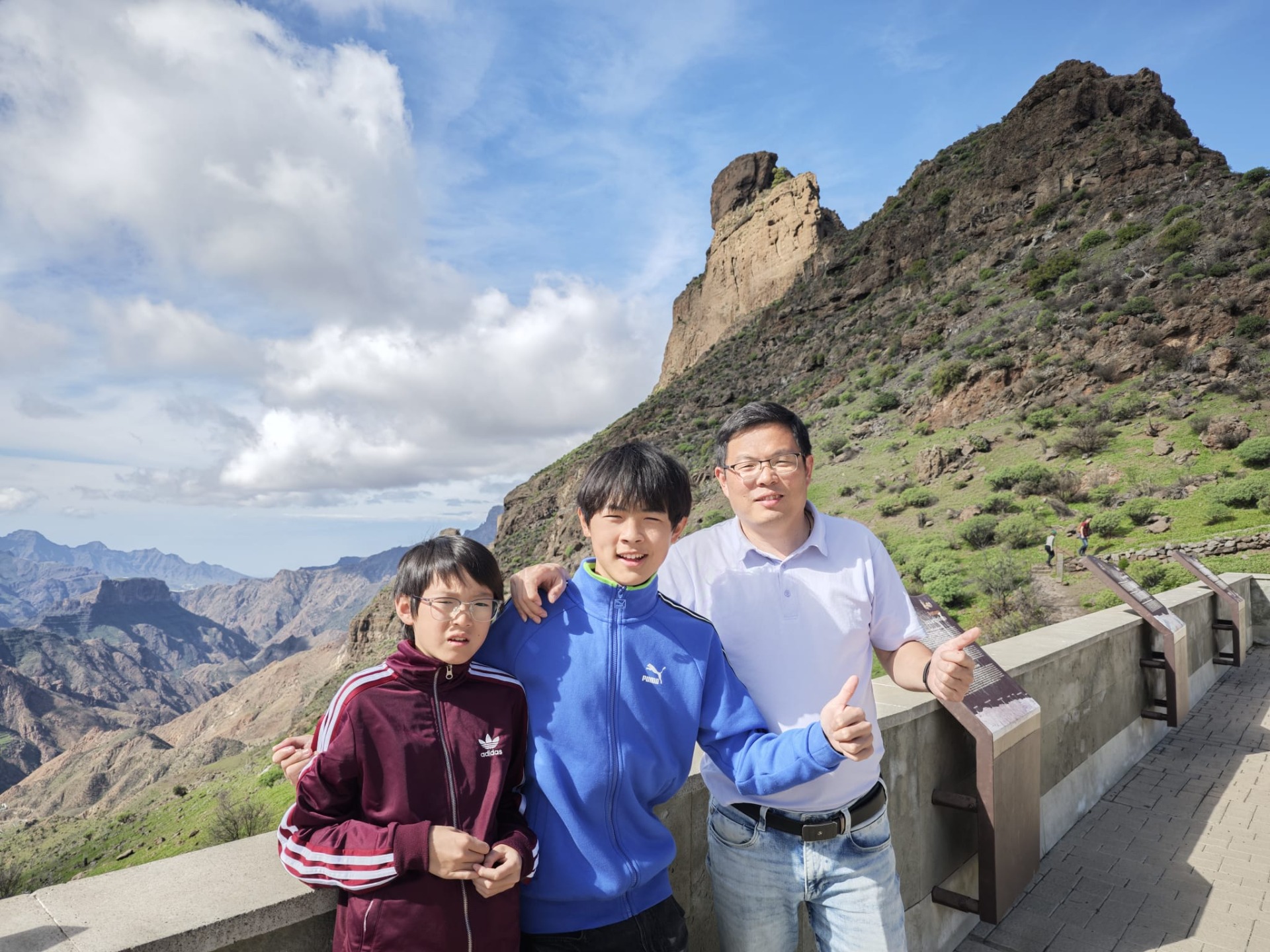 Op selfie met Roque Bentayga!