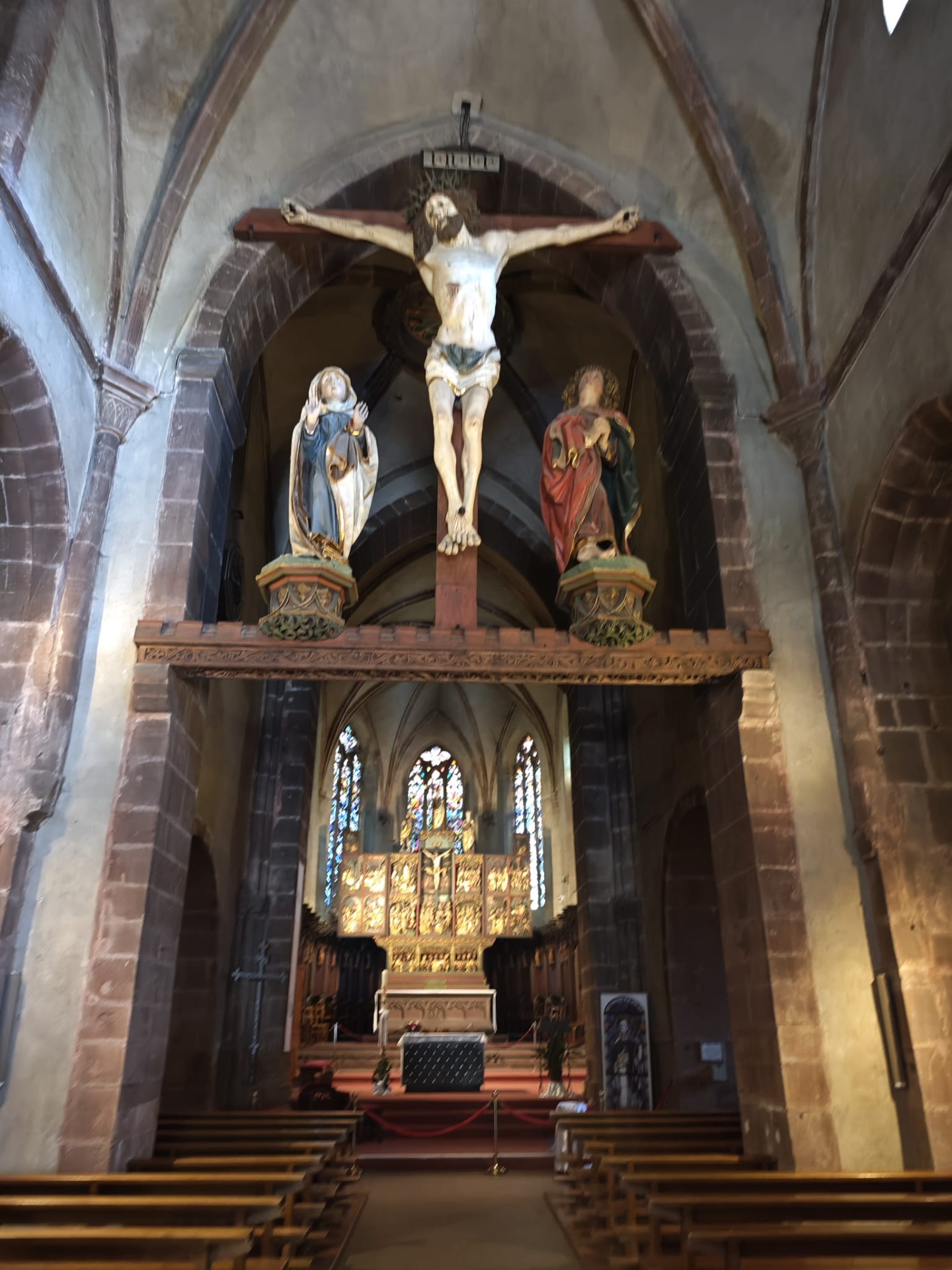 Het interieur van de Église Sainte-Croix!