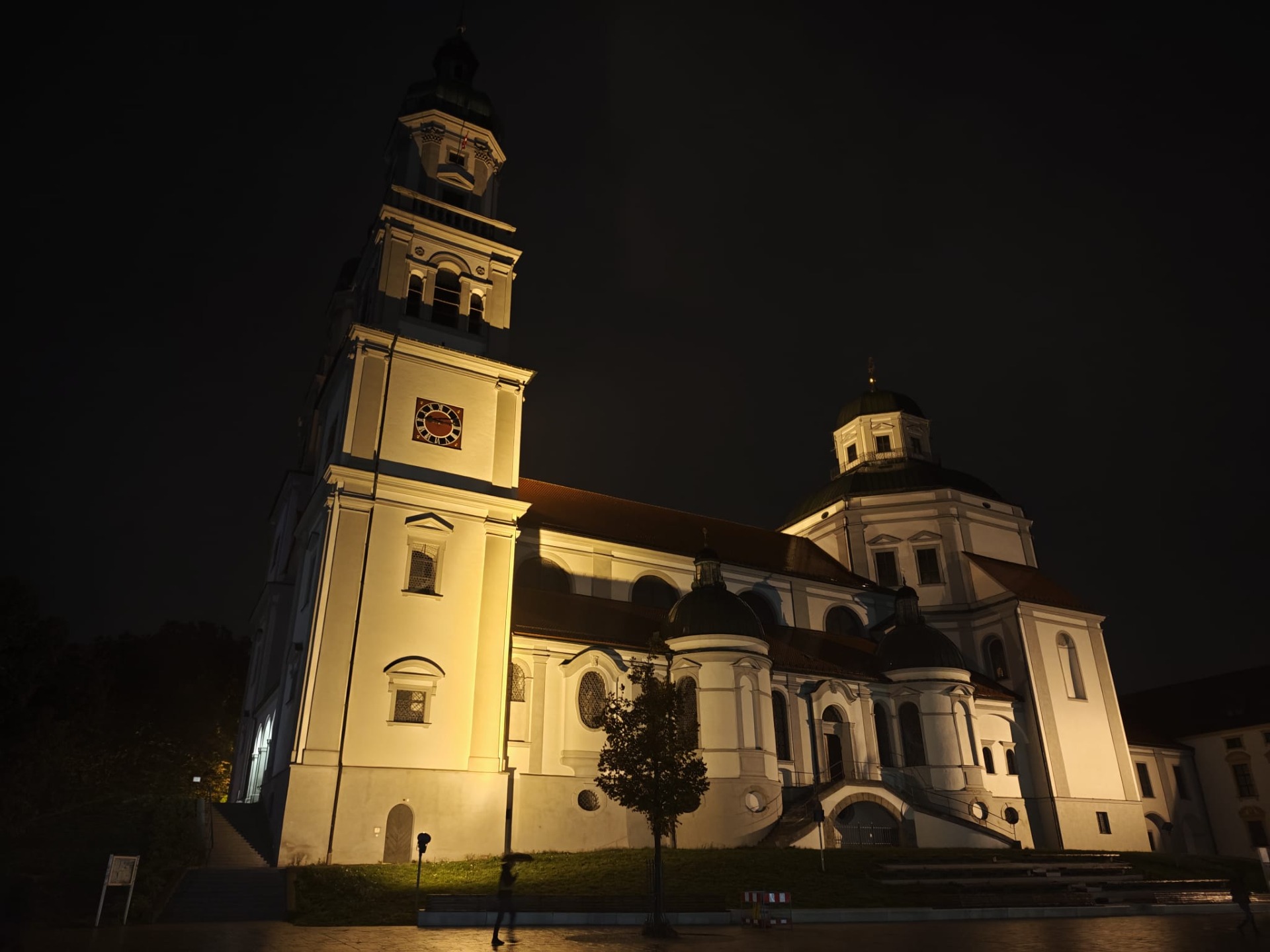 De Sint Laurentiusbasiliek