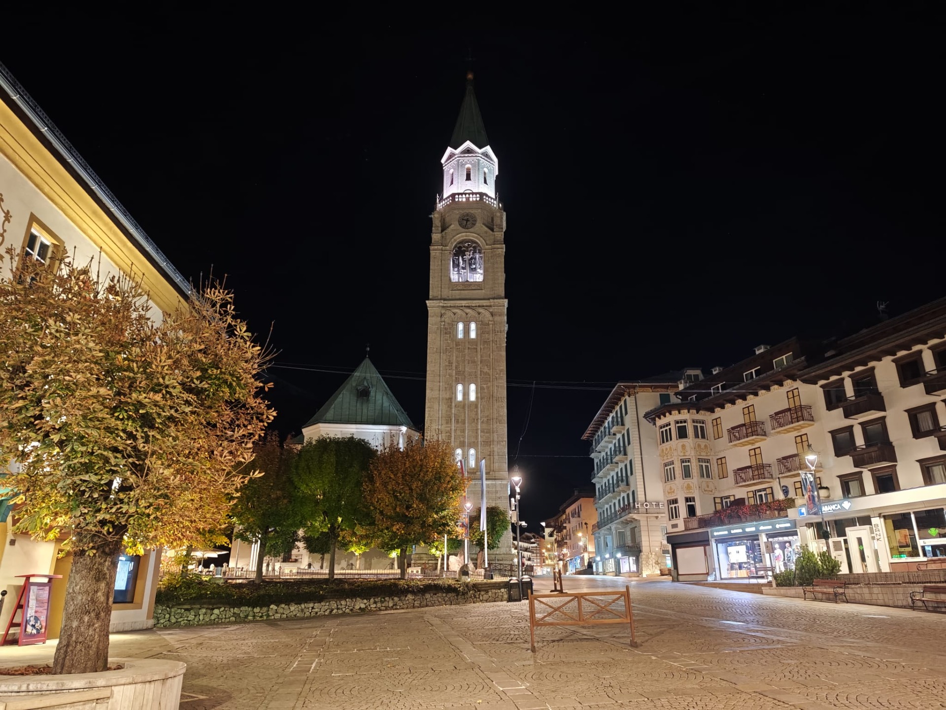 De Kleine Basiliek van de Heiligen Philippus en Jacobus
